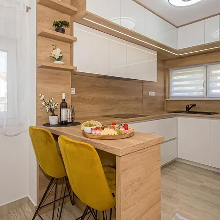 Beautiful In With Wifi Hébergement de vacances