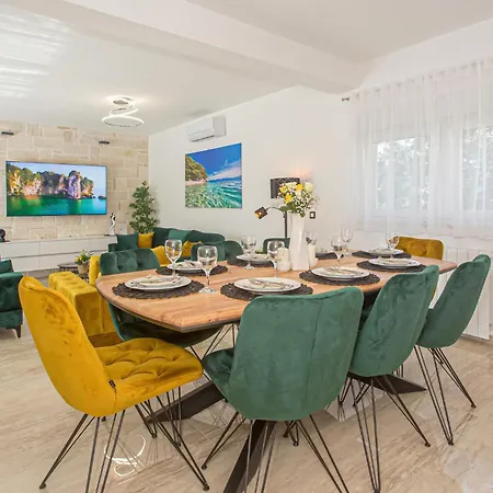 Hébergement de vacances Beautiful In With Wifi *